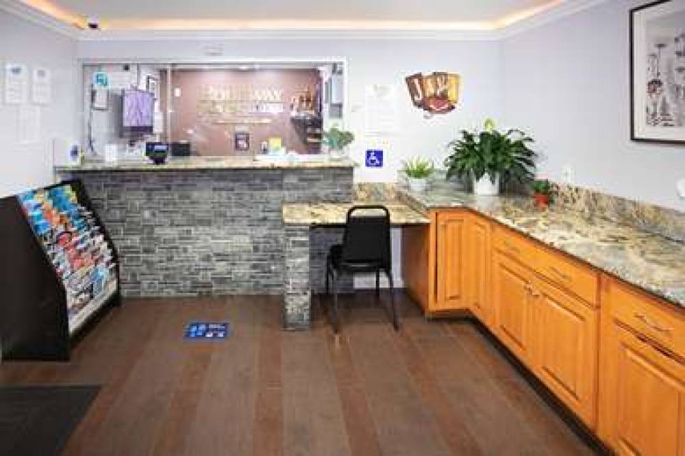 RODEWAY INN AND SUITES 6