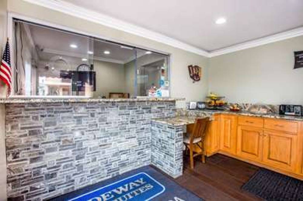 RODEWAY INN AND SUITES 4