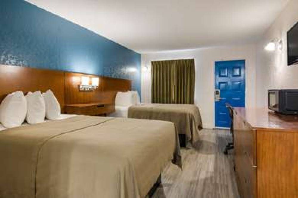 RODEWAY INN BROKEN BOW-HOCHATOWN 9