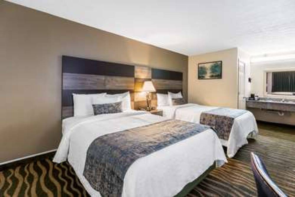 RODEWAY INN CADIZ 7