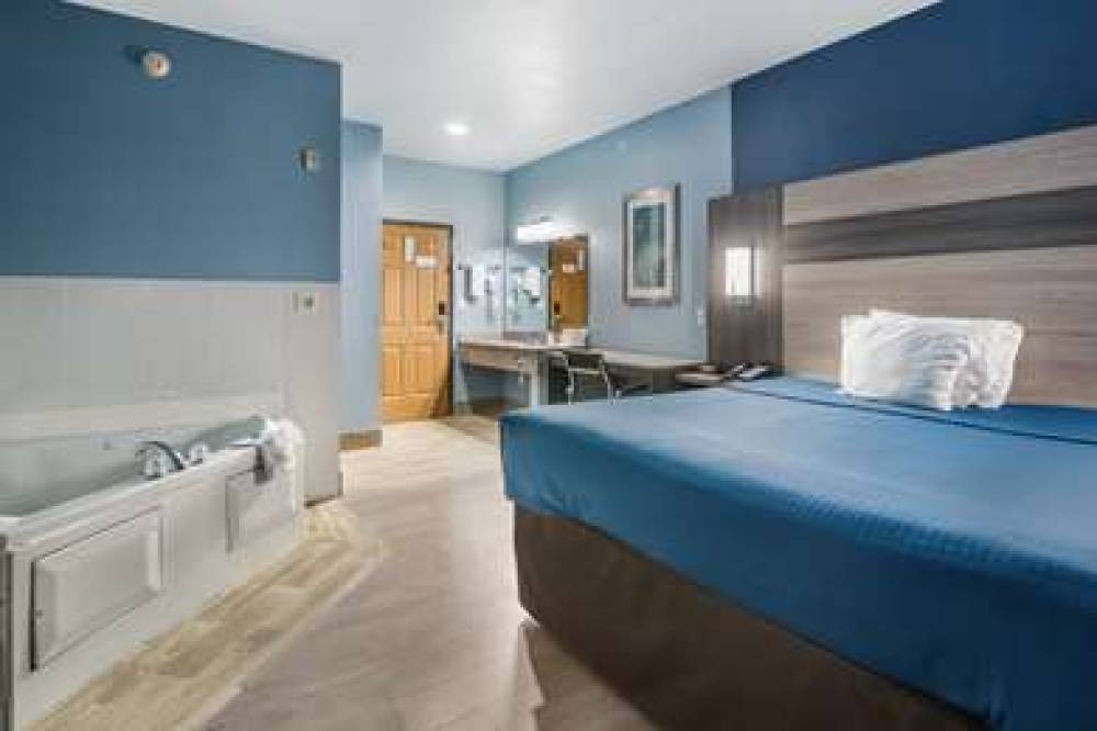 Rodeway Inn Carrollton I-35E 9