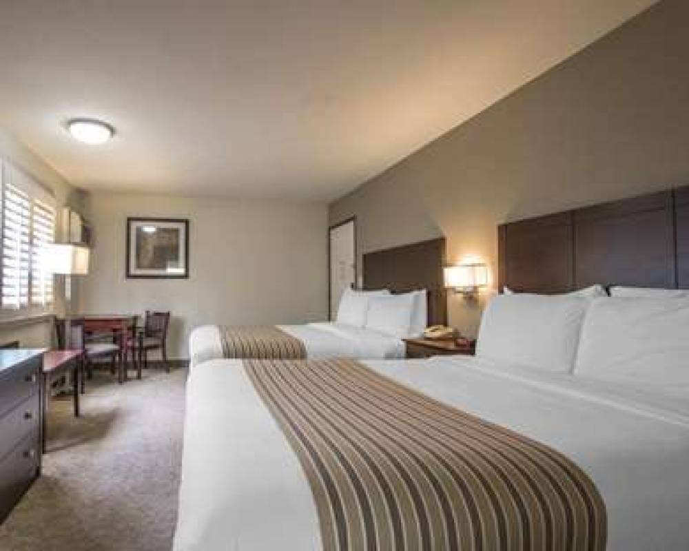 Rodeway Inn Convention Center 2
