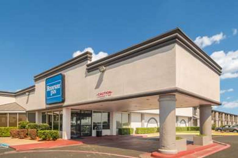 RODEWAY INN DUNCANVILLE 1