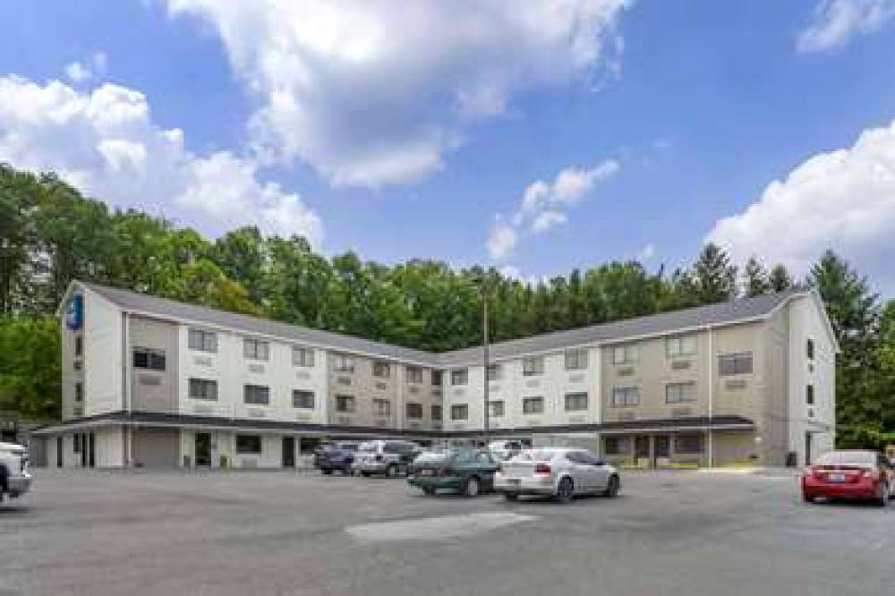 Rodeway Inn Lavale