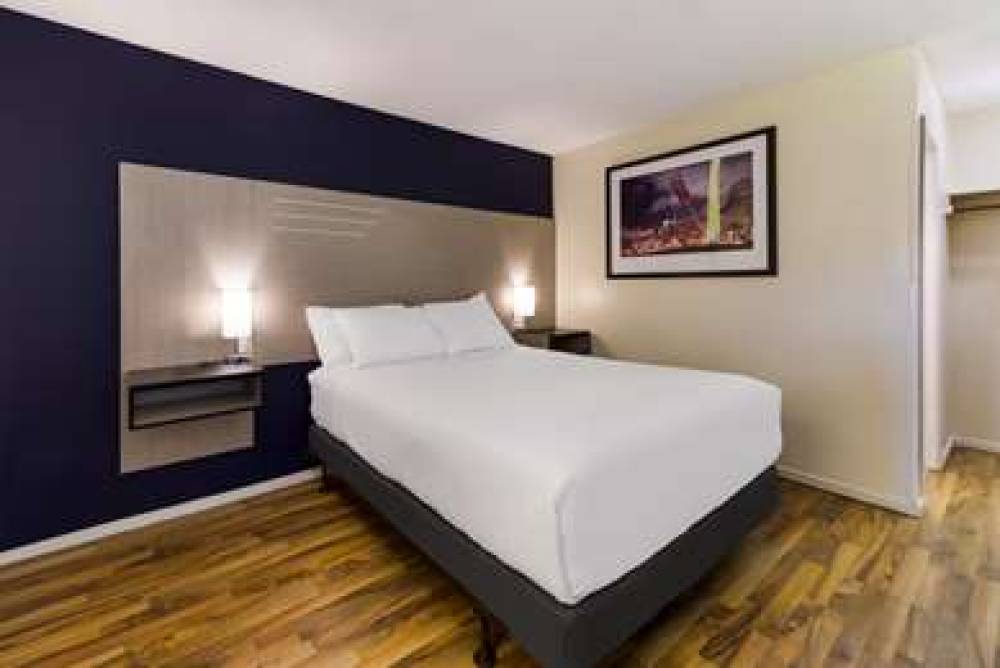RODEWAY INN LIVERMORE 10