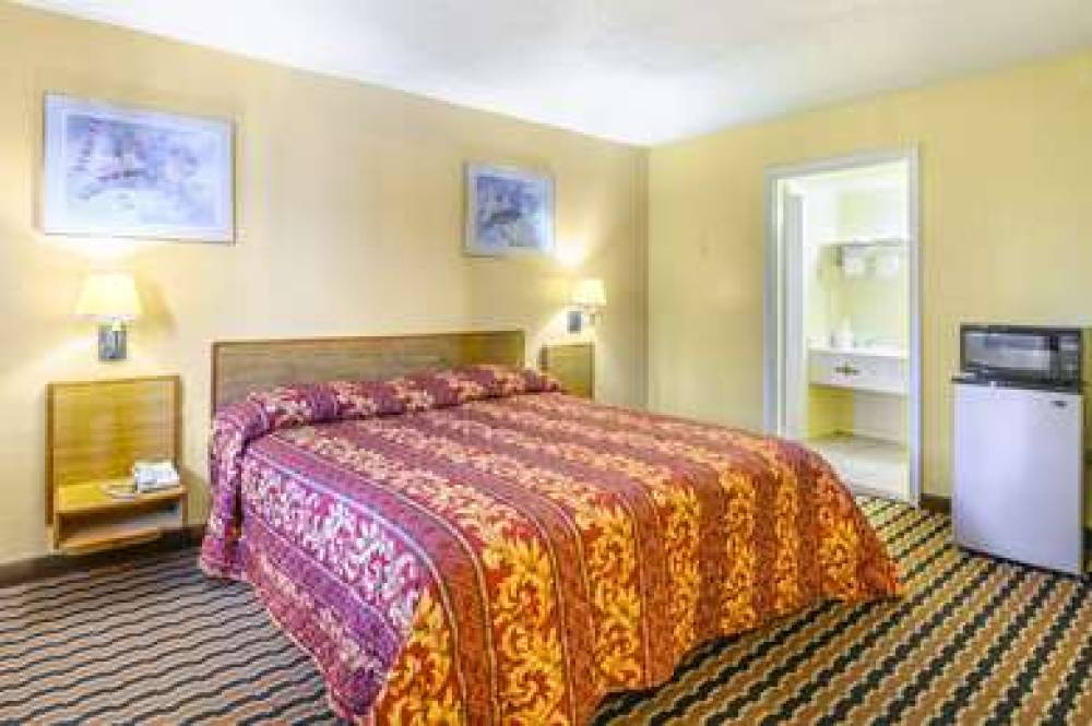 RODEWAY INN METAIRIE 7