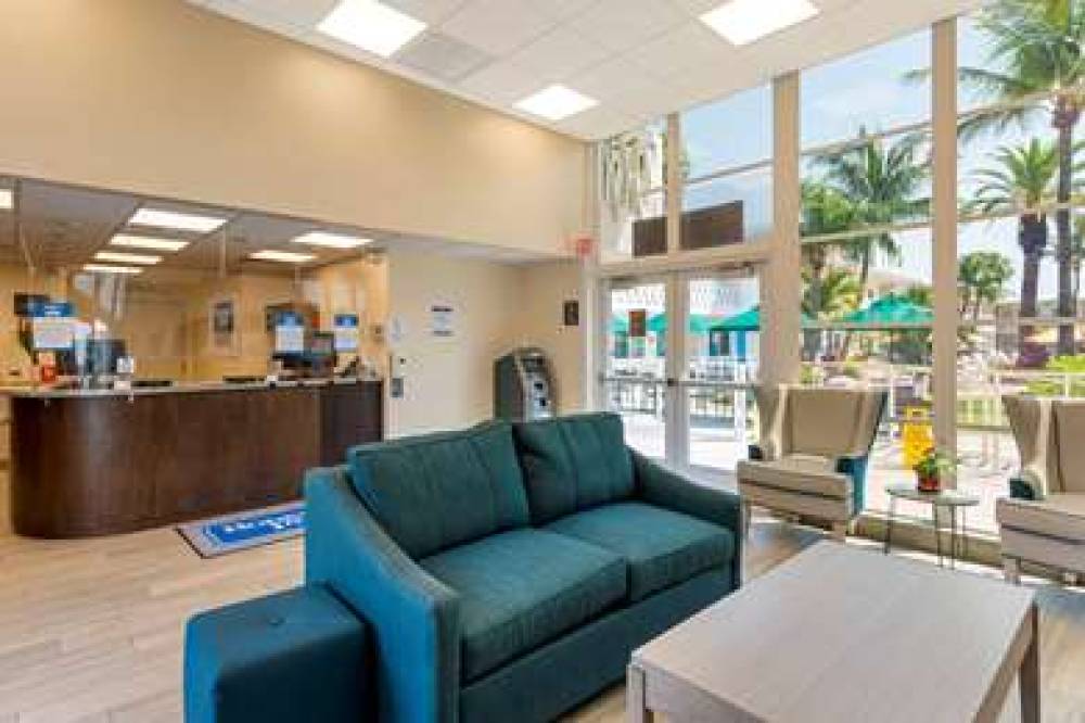 RODEWAY INN NEAR HOLLYWOOD BEACH 8
