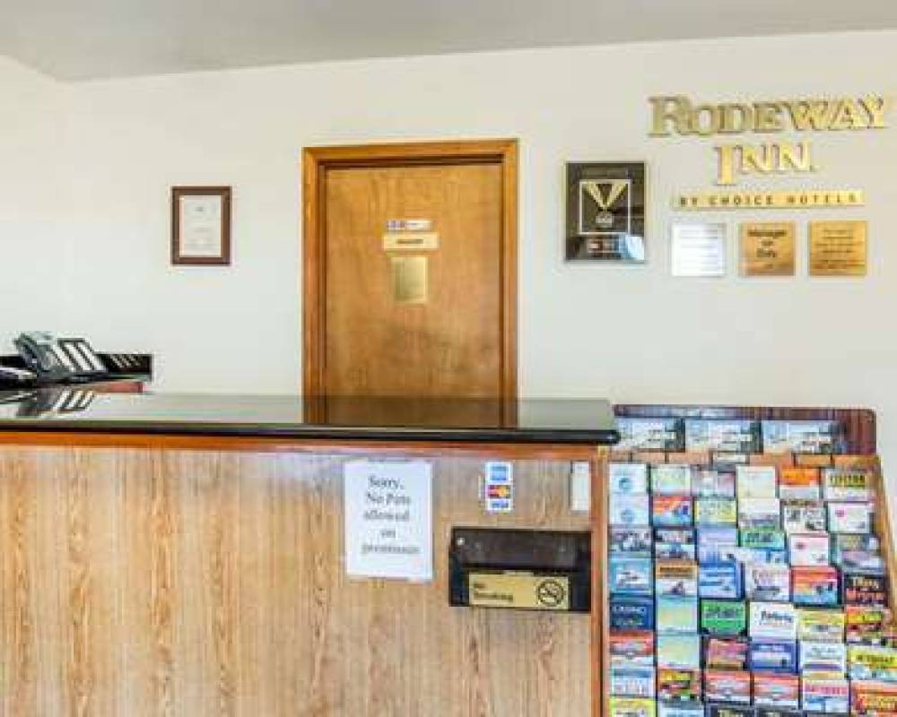 RODEWAY INN NEWPORT 6