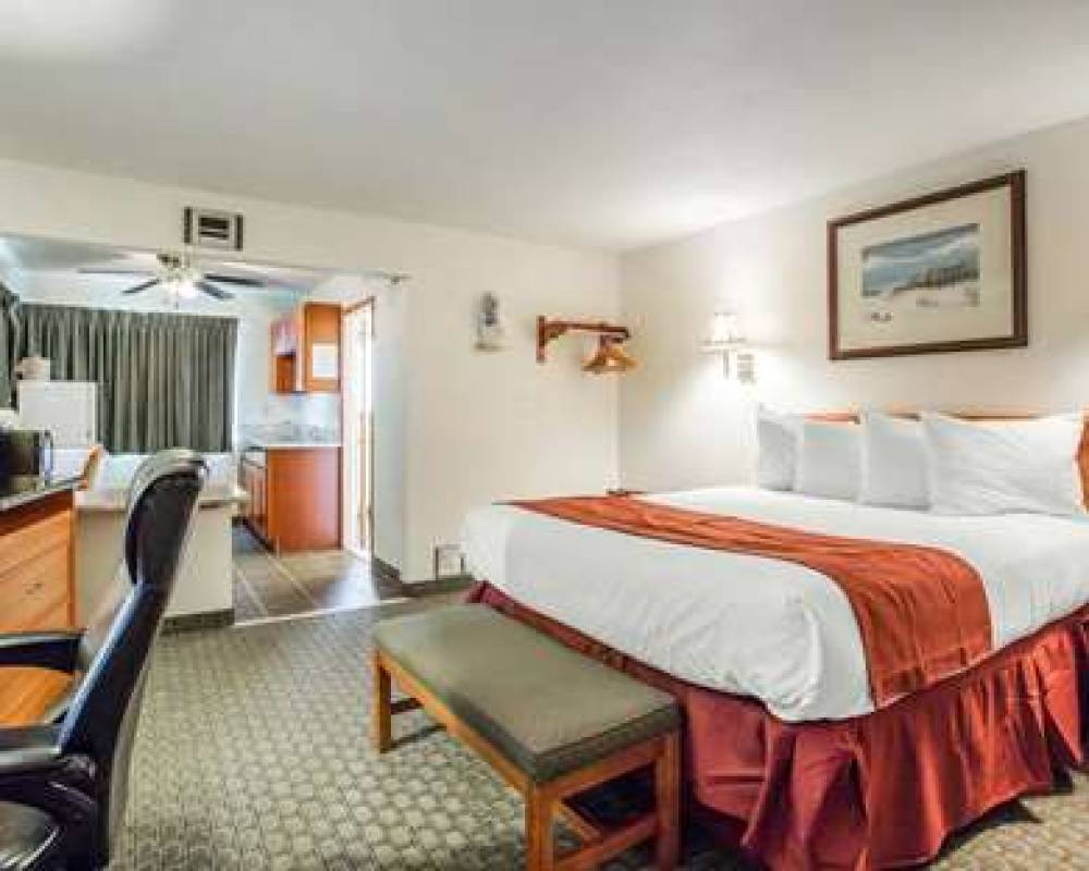 RODEWAY INN NEWPORT 8