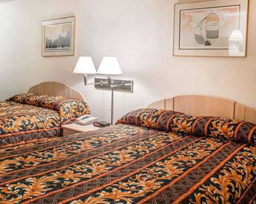 Rodeway Inn 9