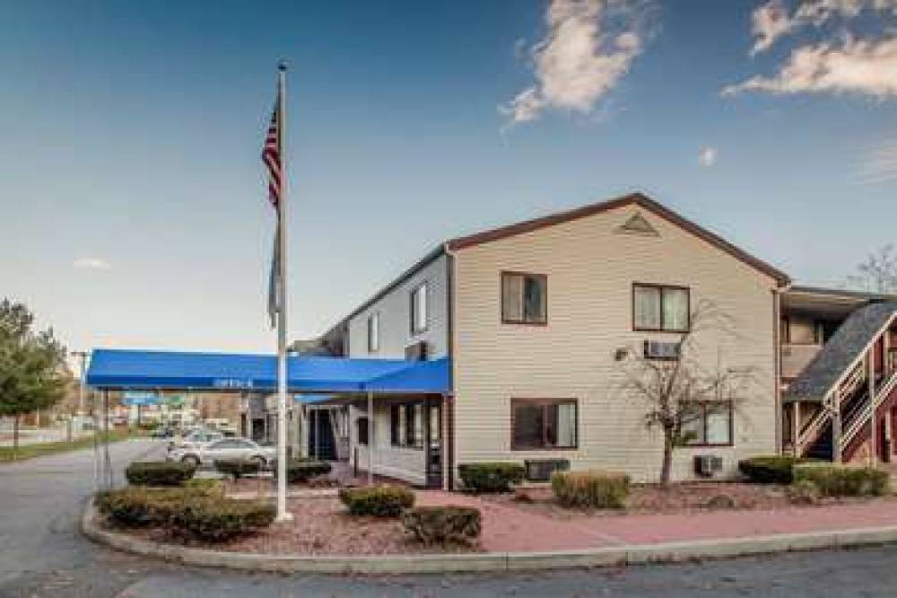 RODEWAY INN 4