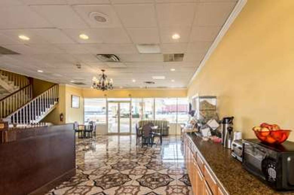 RODEWAY INN 7