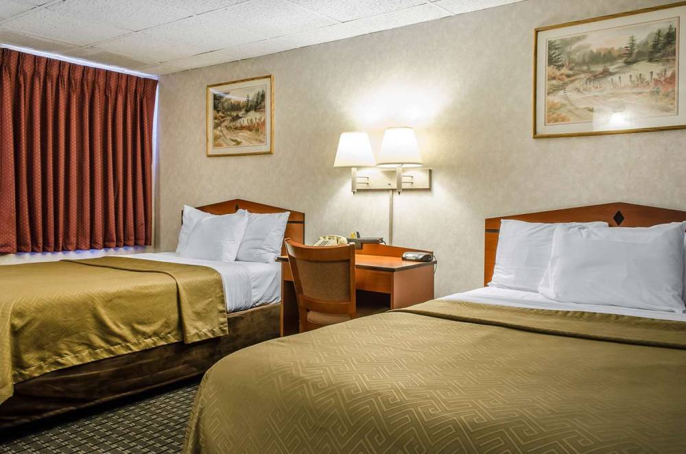 Rodeway Inn State College - Near University 1