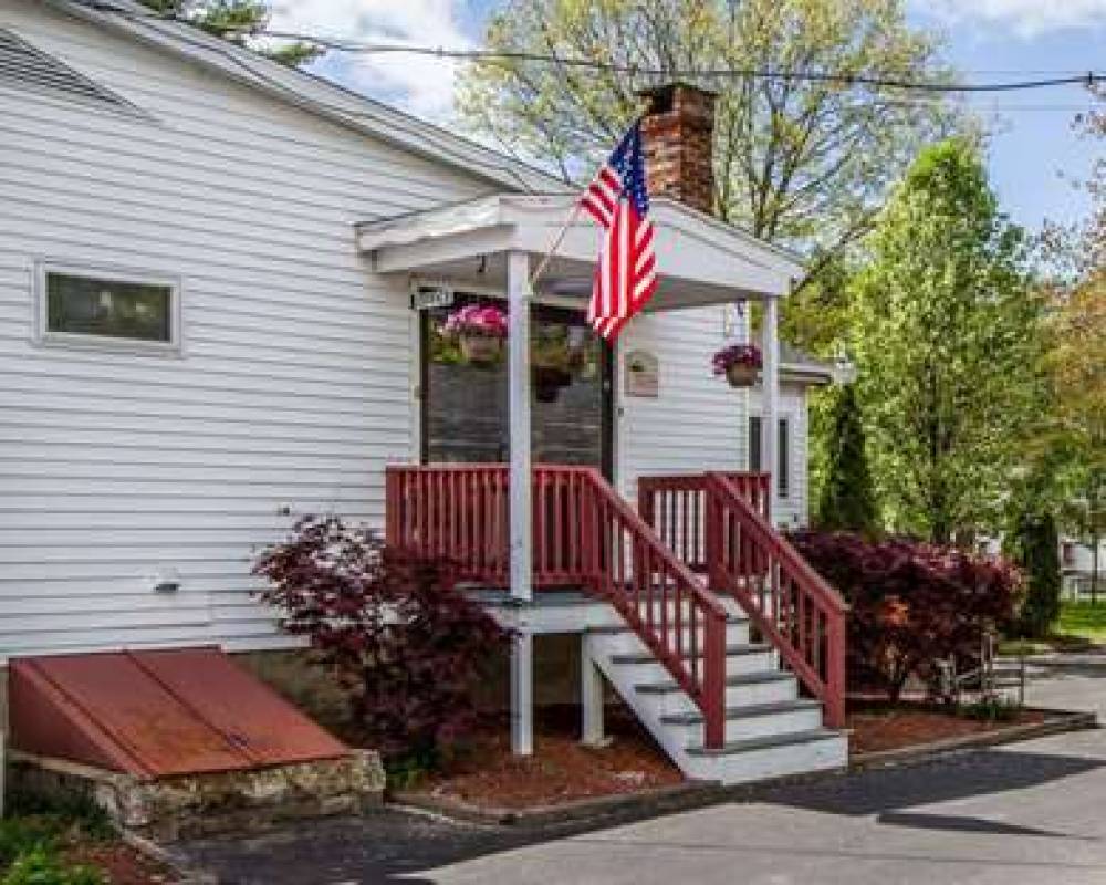 Rodeway Inn & Suites Brunswick Near Hwy 1 2