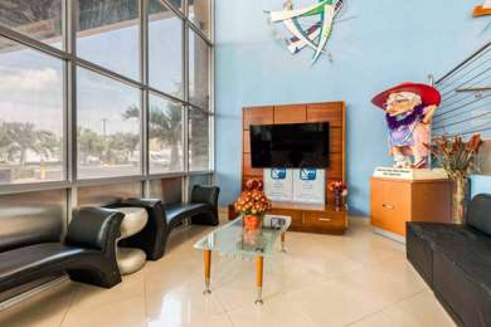 Rodeway Inn & Suites Fort Lauderdale Airport & Cruise Port 7