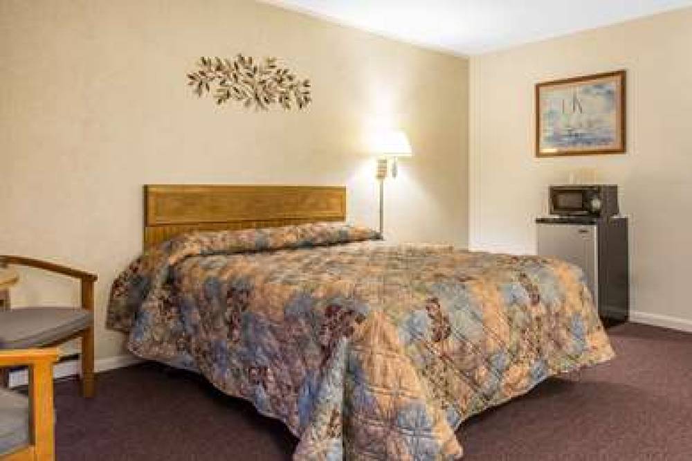 Rodeway Inn Waterford - New London 7