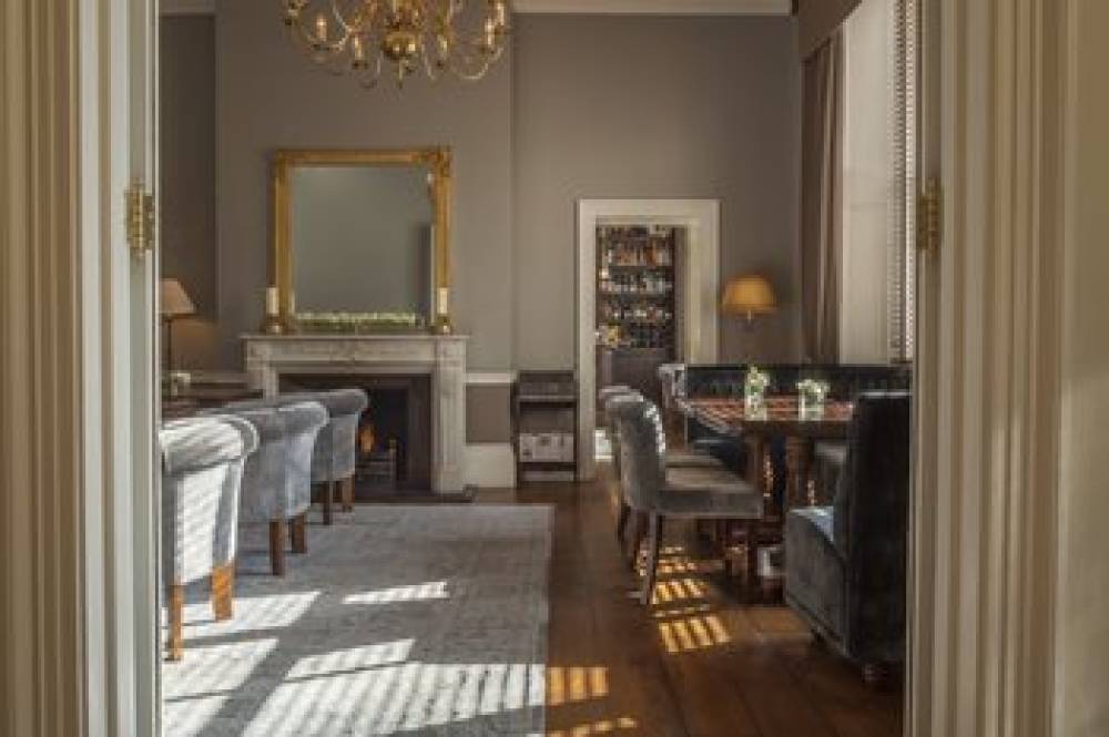 ROSEATE HOUSE LONDON 1