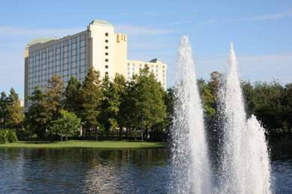 ROSEN PLAZA HOTEL 4