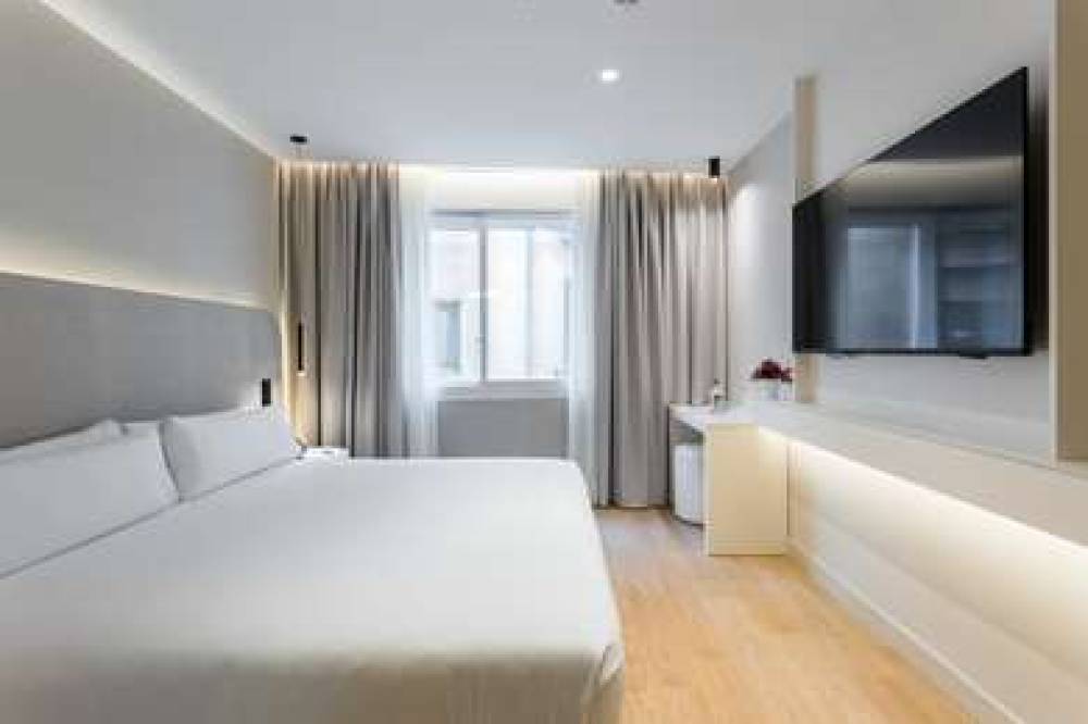 ROYAL RAMBLAS HOTEL 1