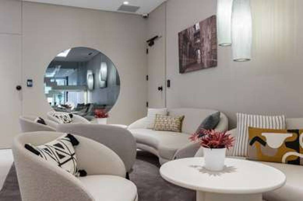 ROYAL RAMBLAS HOTEL 8