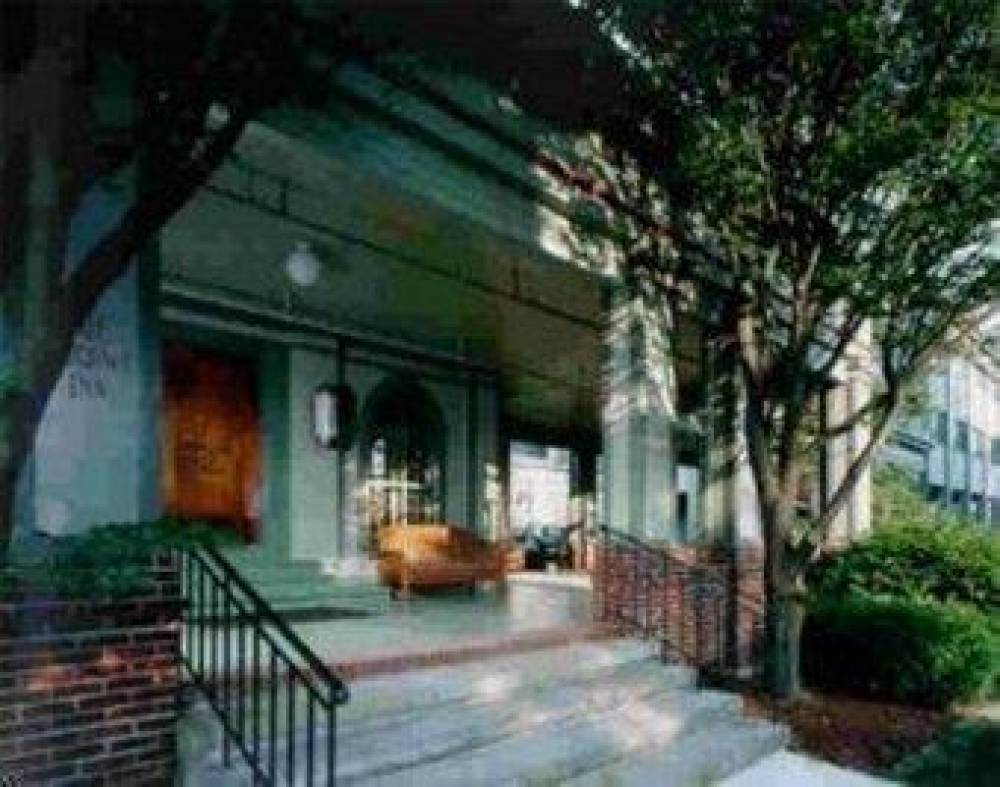 ROYCROFT INN 7