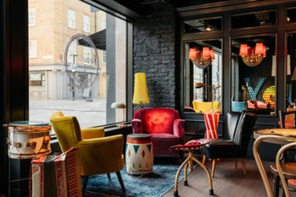 RUBY LUCY HOTEL LONDON 2