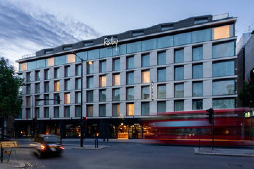 RUBY ZOE HOTEL LONDON 2