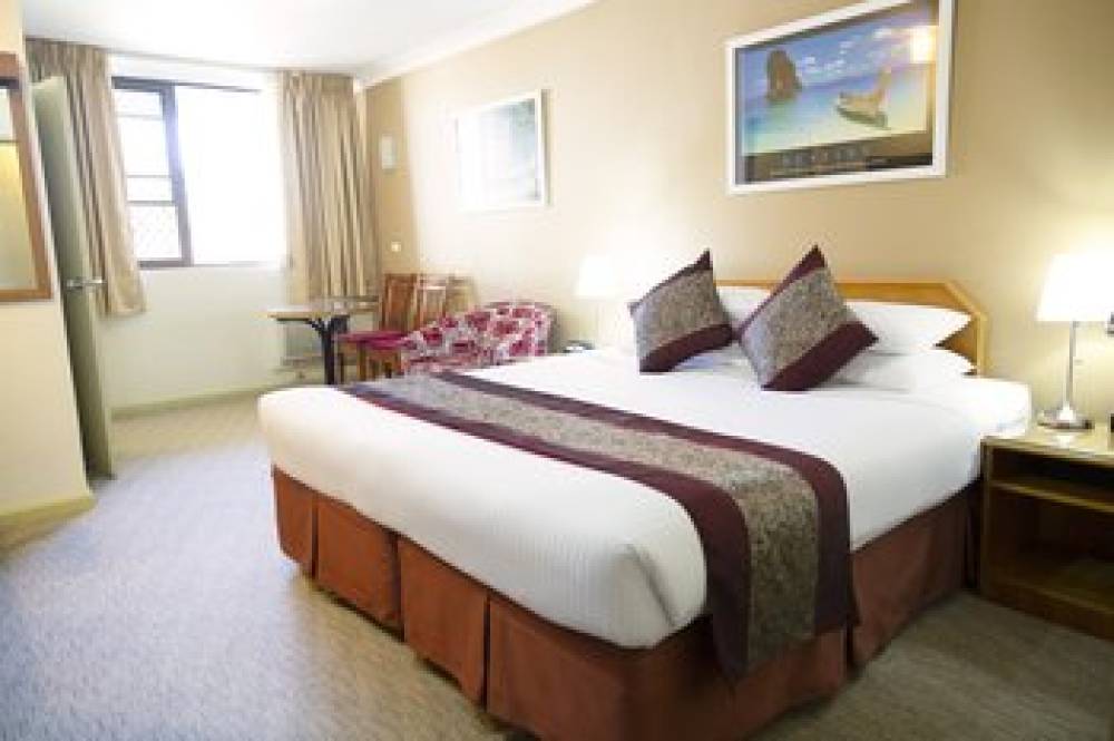 RYDE INN 7