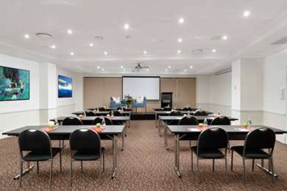 Rydges Camperdown 9