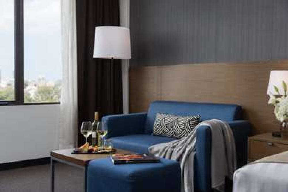 Rydges Camperdown 5