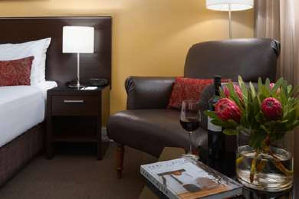 RYDGES NORWEST SYDNEY 7