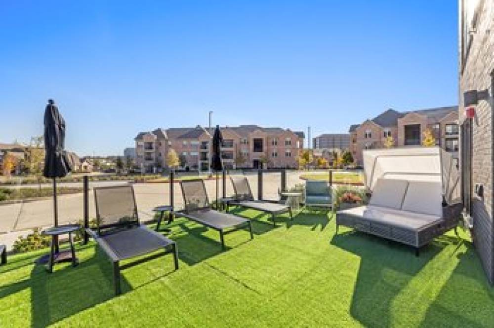 SANDMAN SIGNATURE LAS COLINAS HOTEL 9