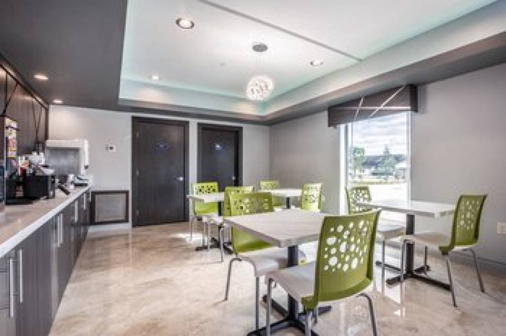 SCOTTISH INNS AND SUITES KATY 8