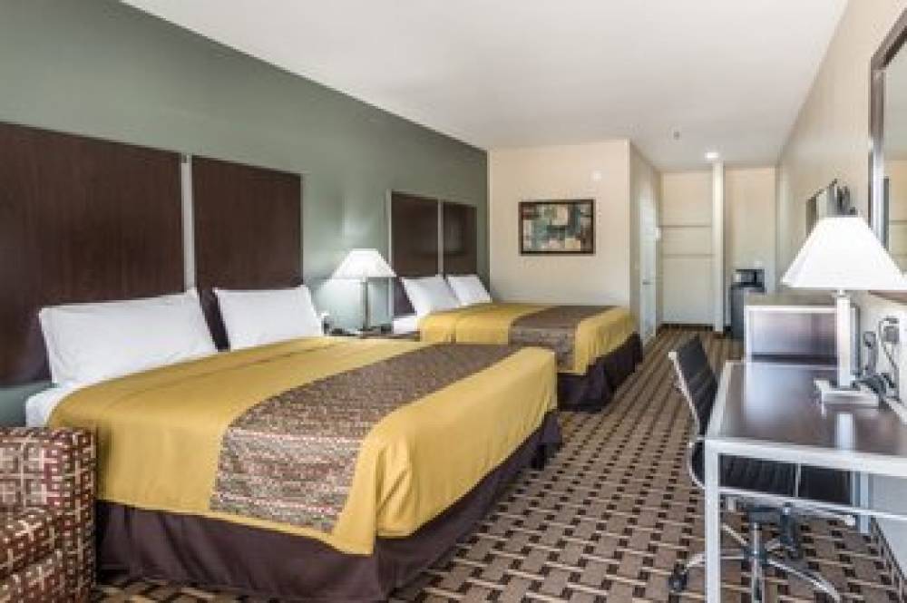 SCOTTISH INNS AND SUITES 2