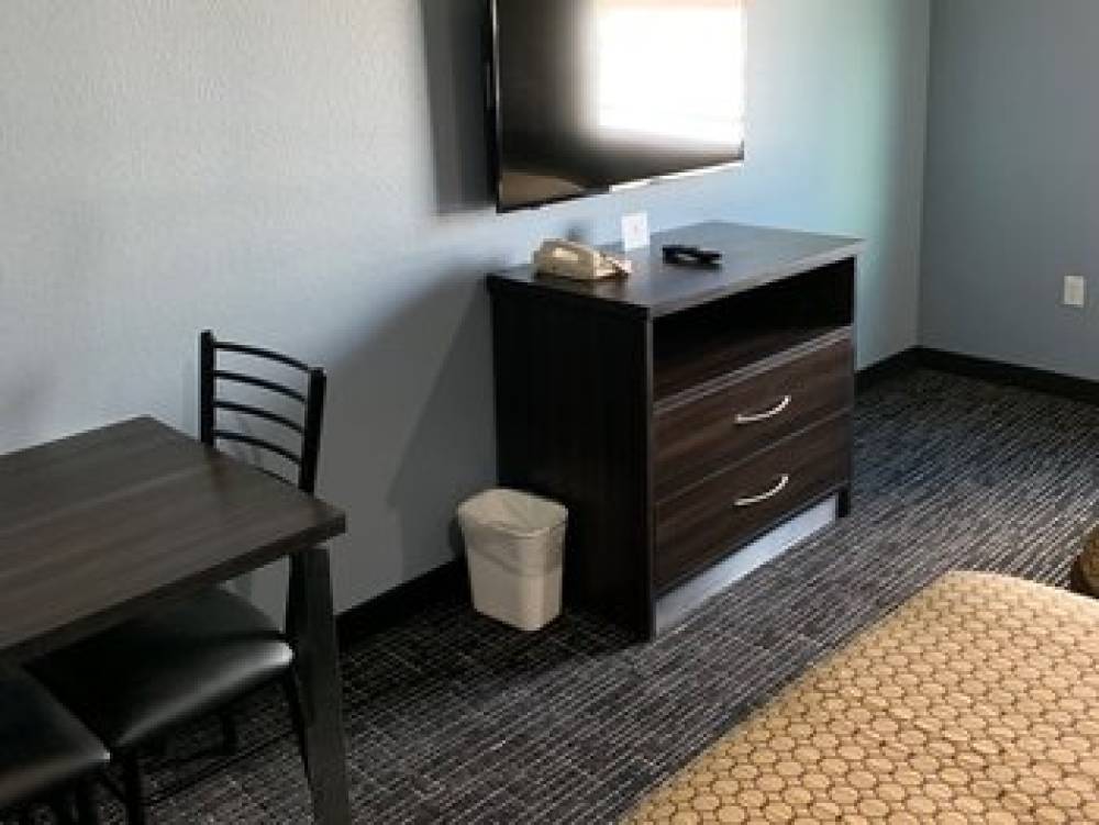SCOTTISH INNS AND SUITES 2