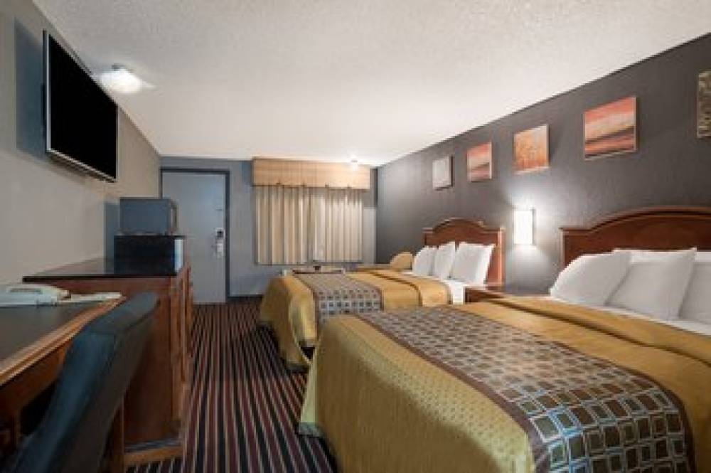 SCOTTISH INNS NEW CUMBERLAND 3