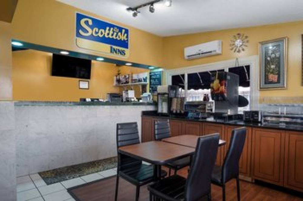 SCOTTISH INNS NEW CUMBERLAND 6
