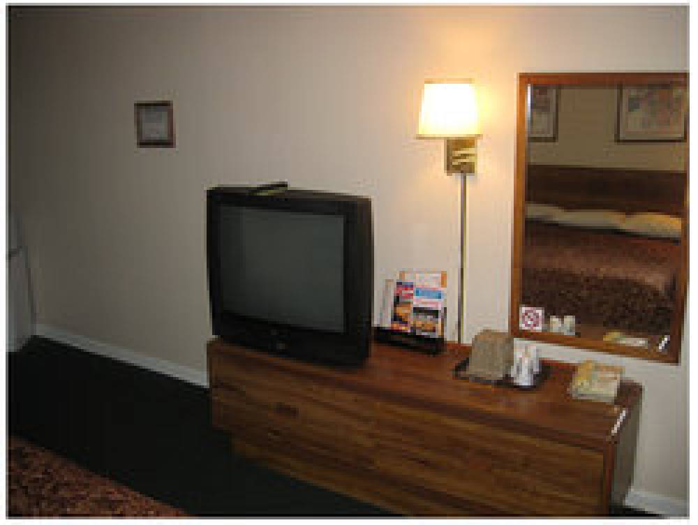 SCOTTISH INNS TROY 3