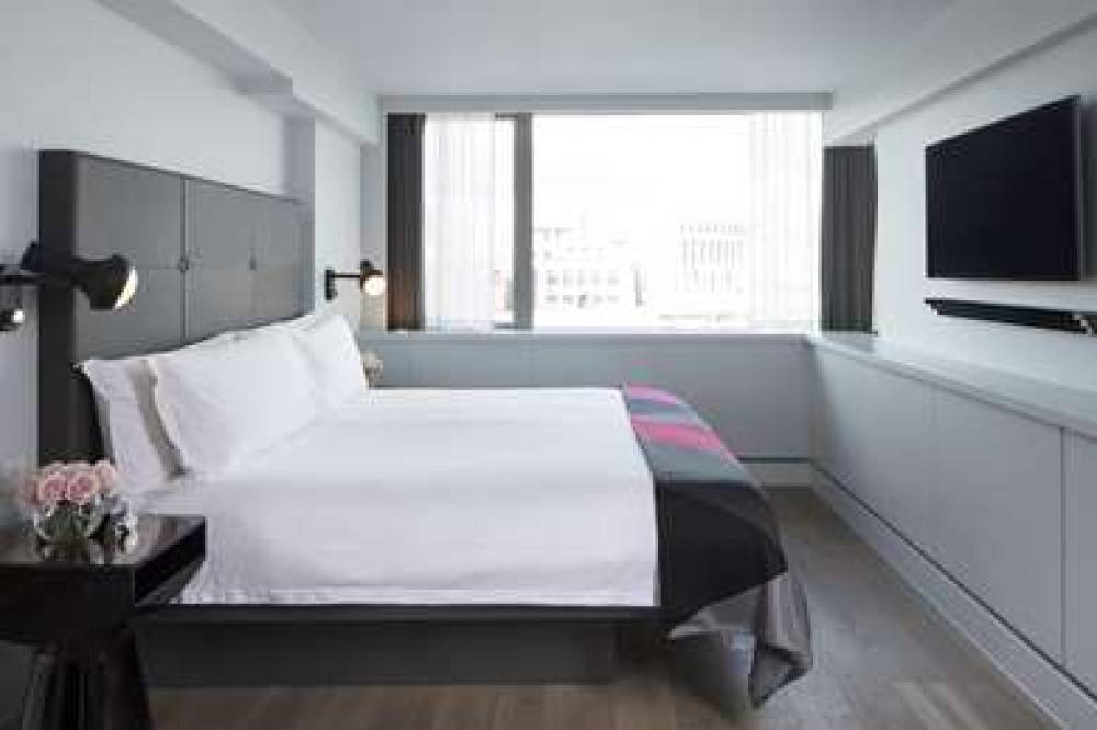 SEA CONTAINERS LONDON 7