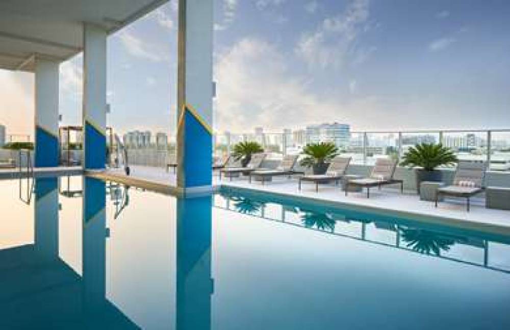 SERENA  AVENTURA MIAMI TAPESTRY 8