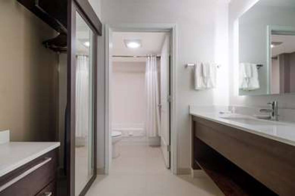 SES SUITES DALLAS RICHARDSON 10