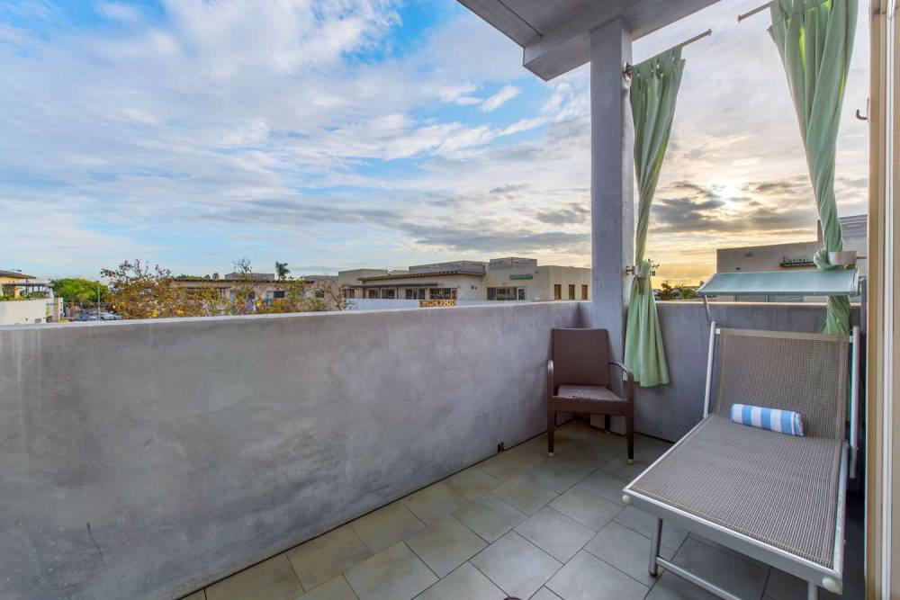 Shade Hotel Manhattan Beach 2