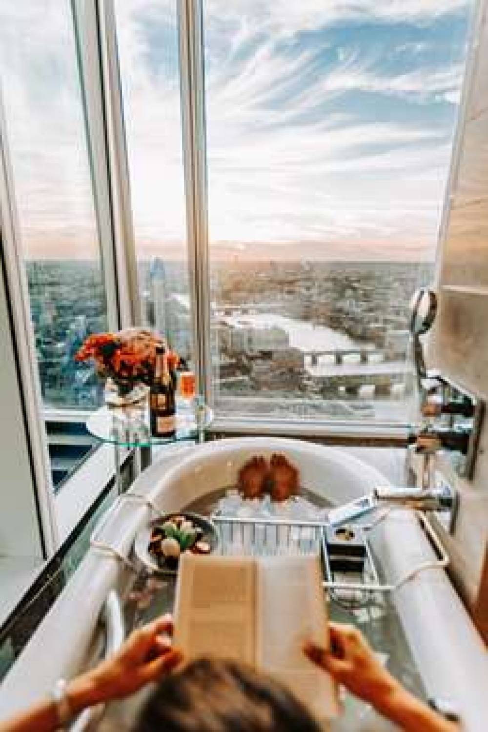 SHANGRI LA LONDON 3