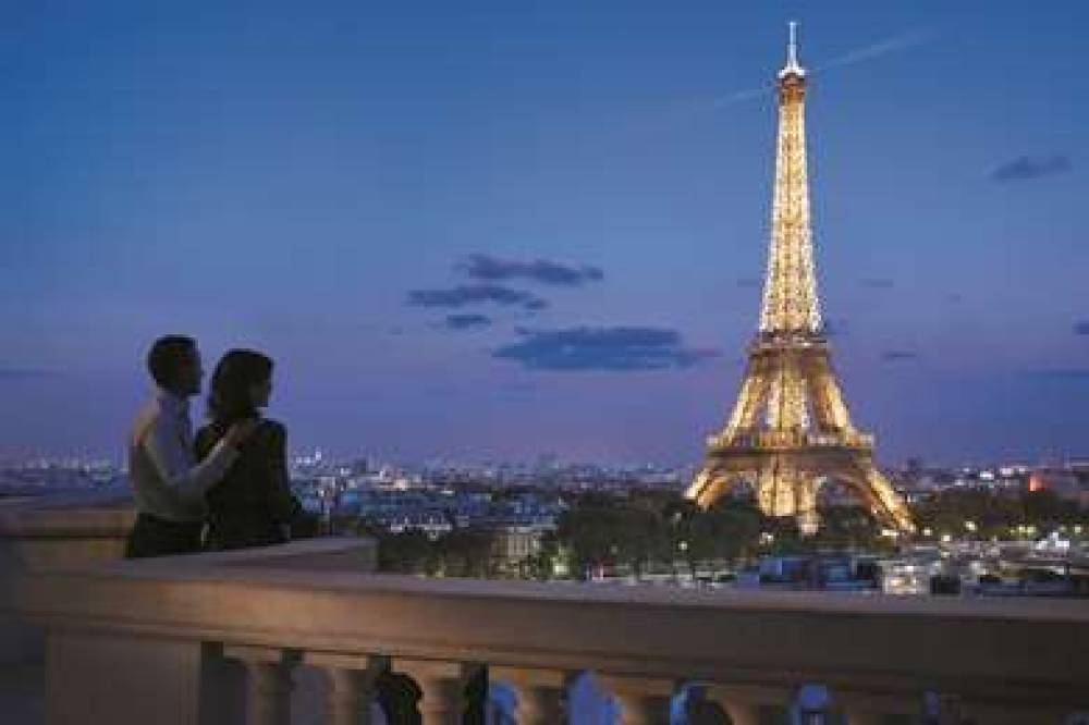 SHANGRI LA PARIS 2