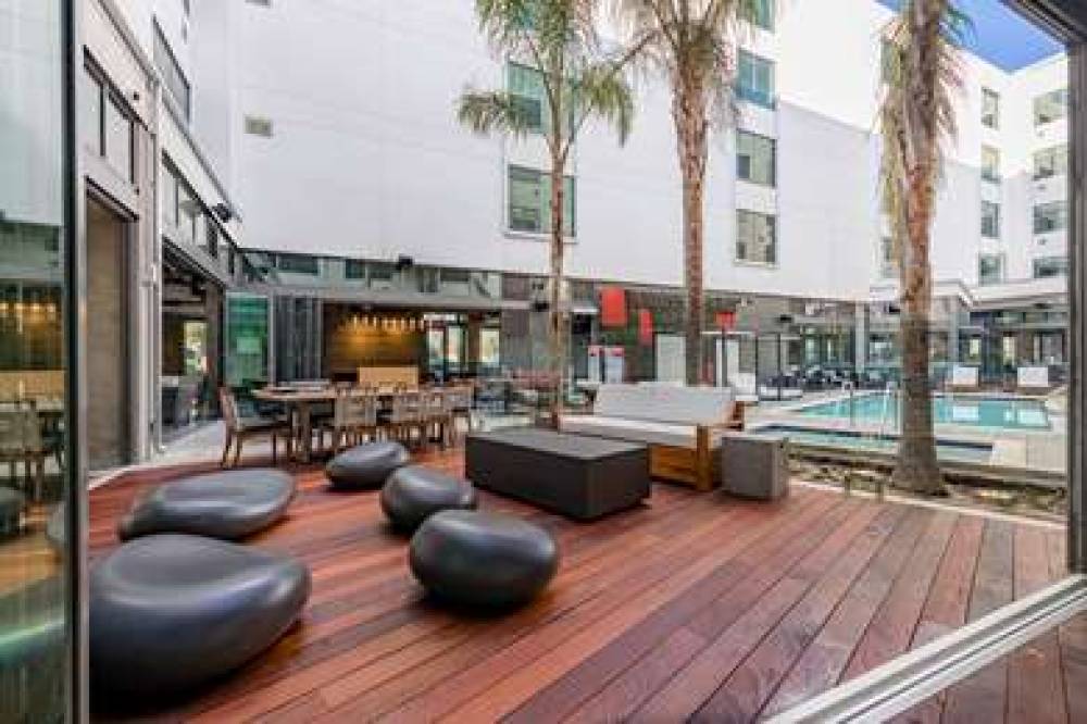 SHASHI HOTEL MOUNTAIN VIEW 9