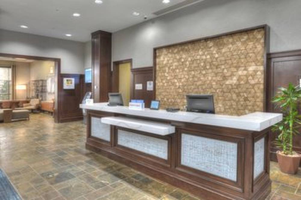 Sheraton Baltimore Washington Airport Hotel-BWI 9