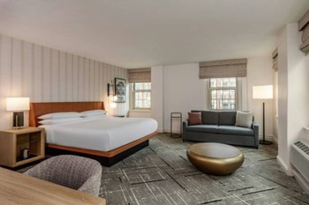 Sheraton Commander Hotel 10