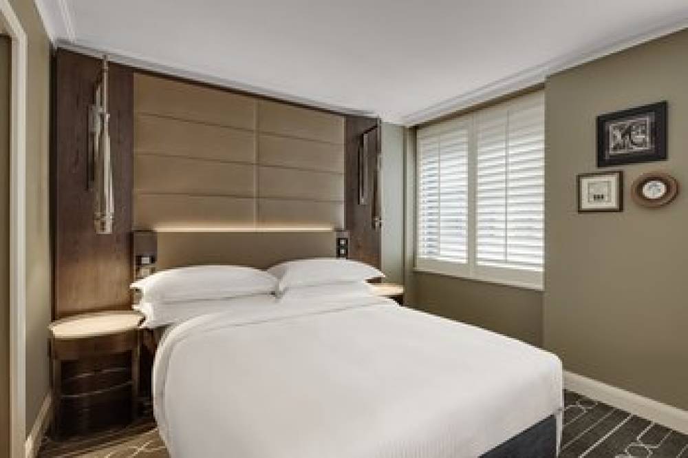 Sheraton Grand Sydney Hyde Park 10