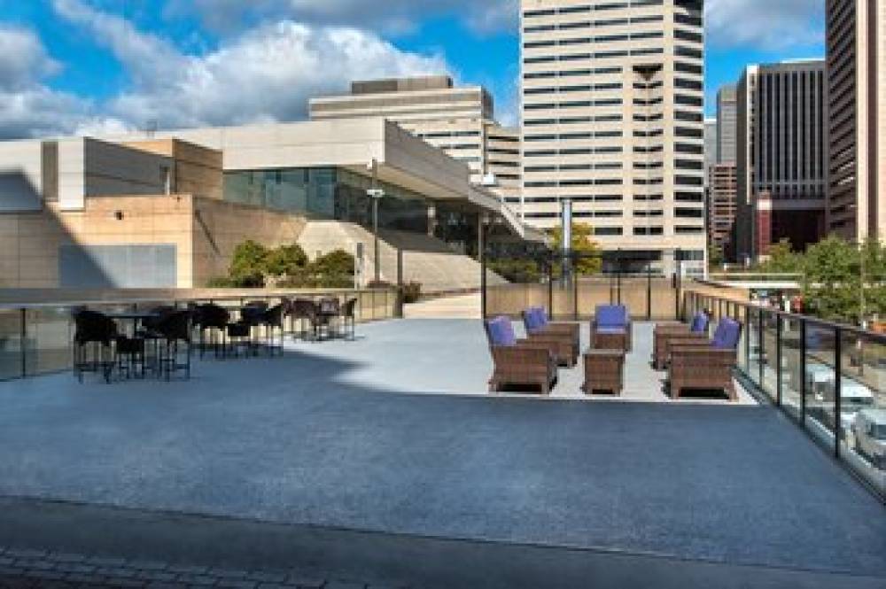 SHERATON INNER HARBOR HOTEL 9
