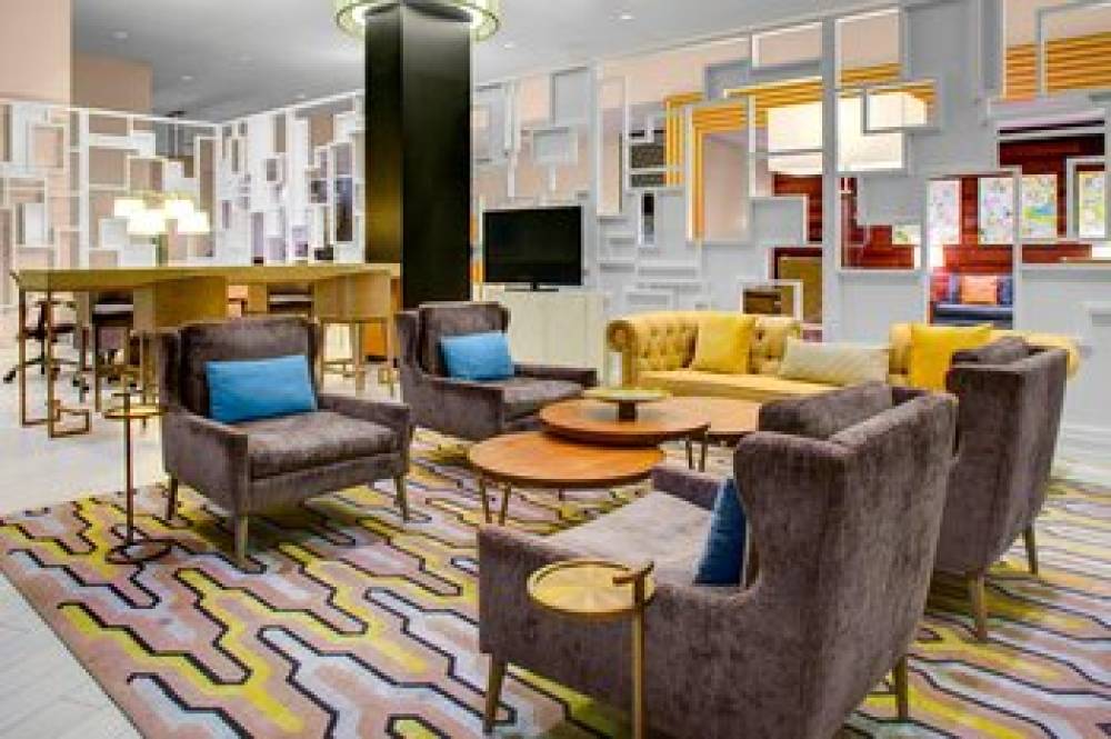 Sheraton McKinney Hotel 8